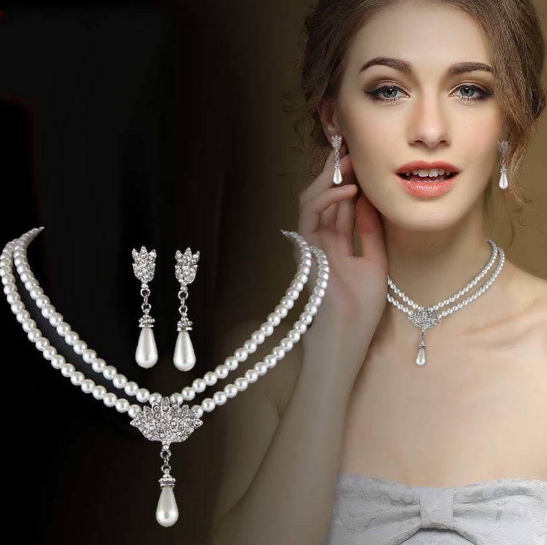 "Darling Pearl" - Crystal and Pear Necklace Set