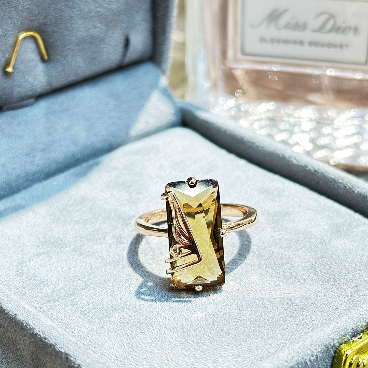 Sudan Stone Ring and Necklace Set