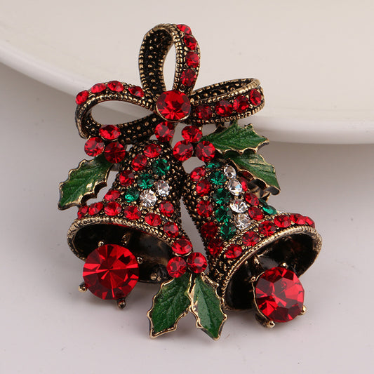 "Deck the Halls" - Metal Brooch