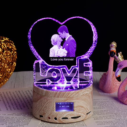 "Love Crystal Ornaments" - 3D Color Changing/Rotating Bluetooth Music Player