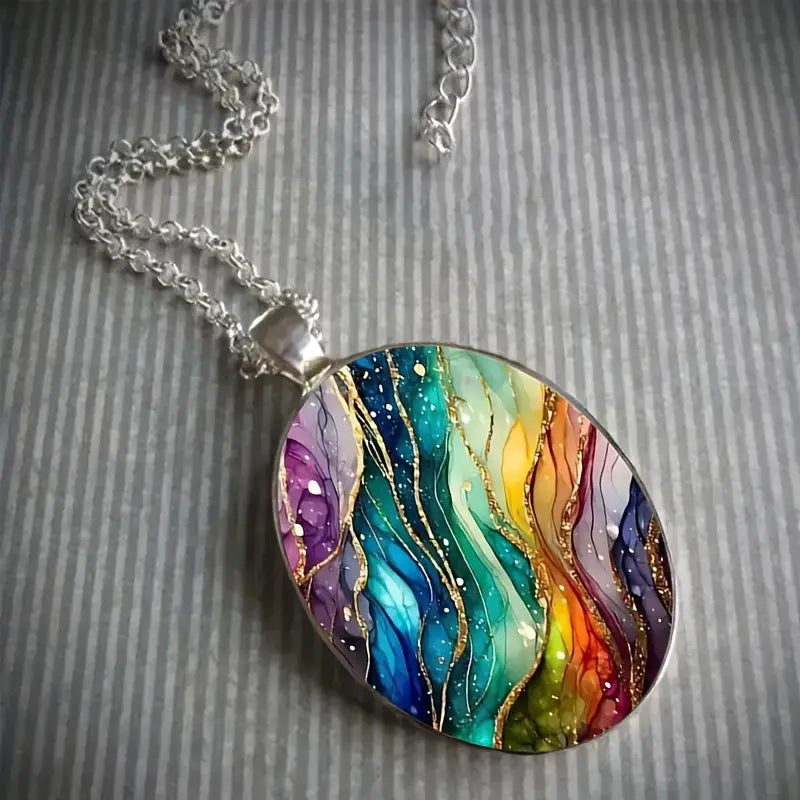 Multicolor Retro Ripple-pattern Oval Glass Pendant Necklace