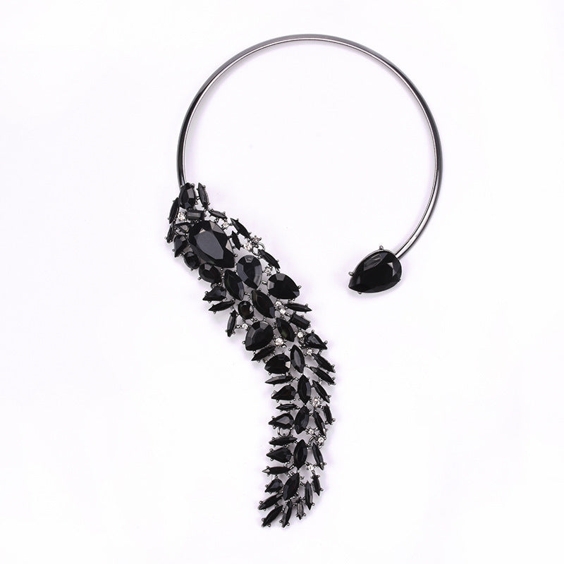 "Unique Beauty" - Statement Necklace Choker