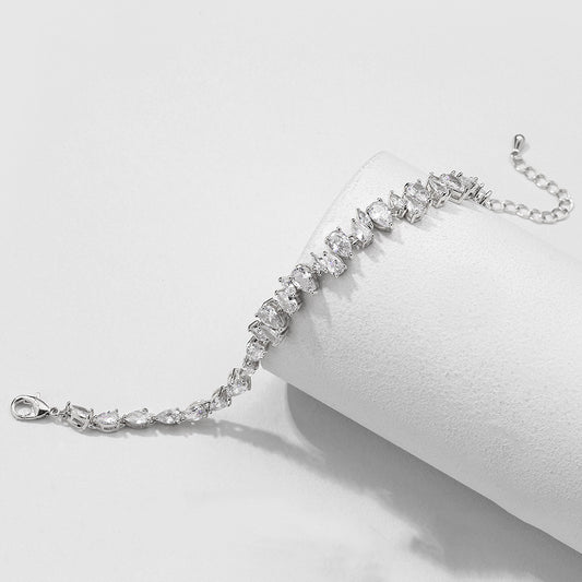 "Diamond Pieces" - Diamond Simulantion Bracelet