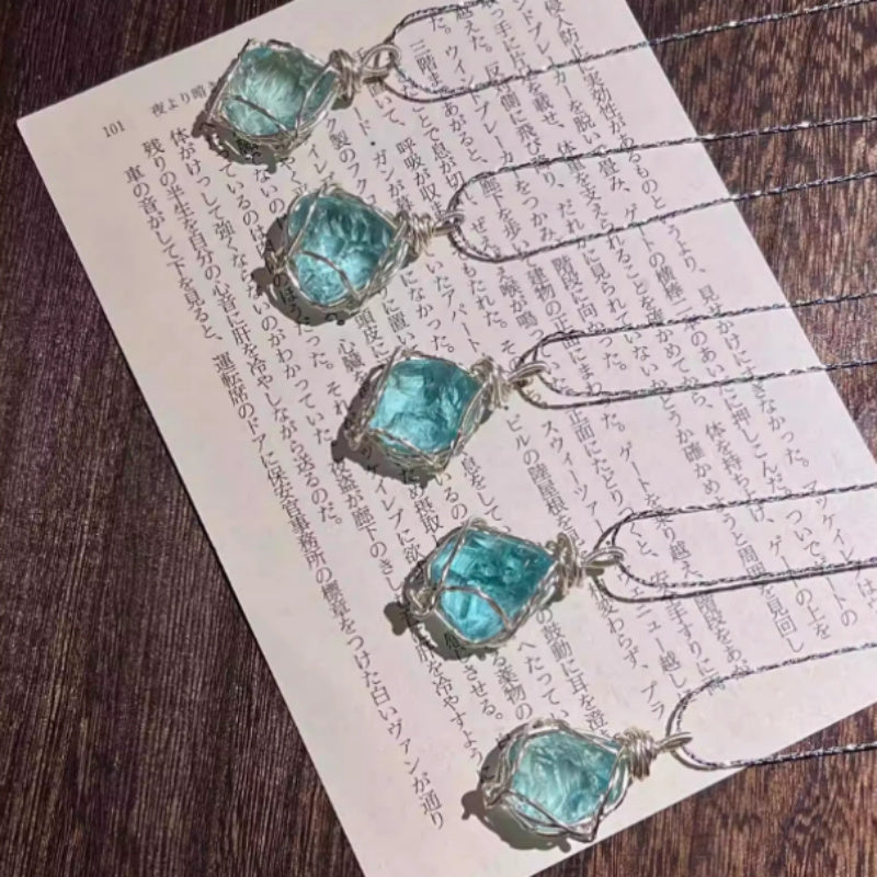 "Dear Turquoise" - Handmade Winding Glass Raw Stone Crystal Necklace