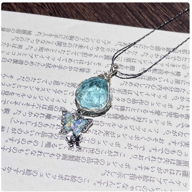 "Dear Turquoise" - Handmade Winding Glass Raw Stone Crystal Necklace